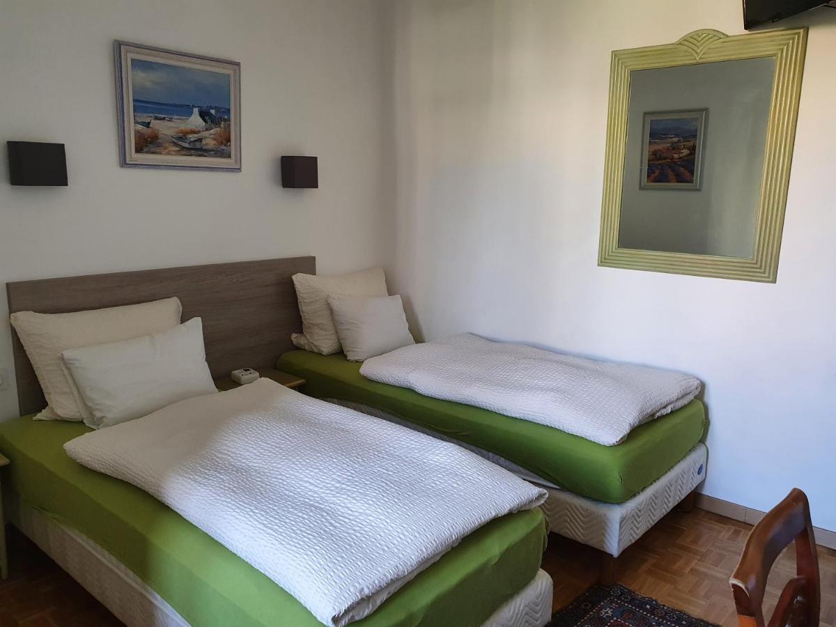 Logis Hotel Villa Victorine Niza Exterior foto