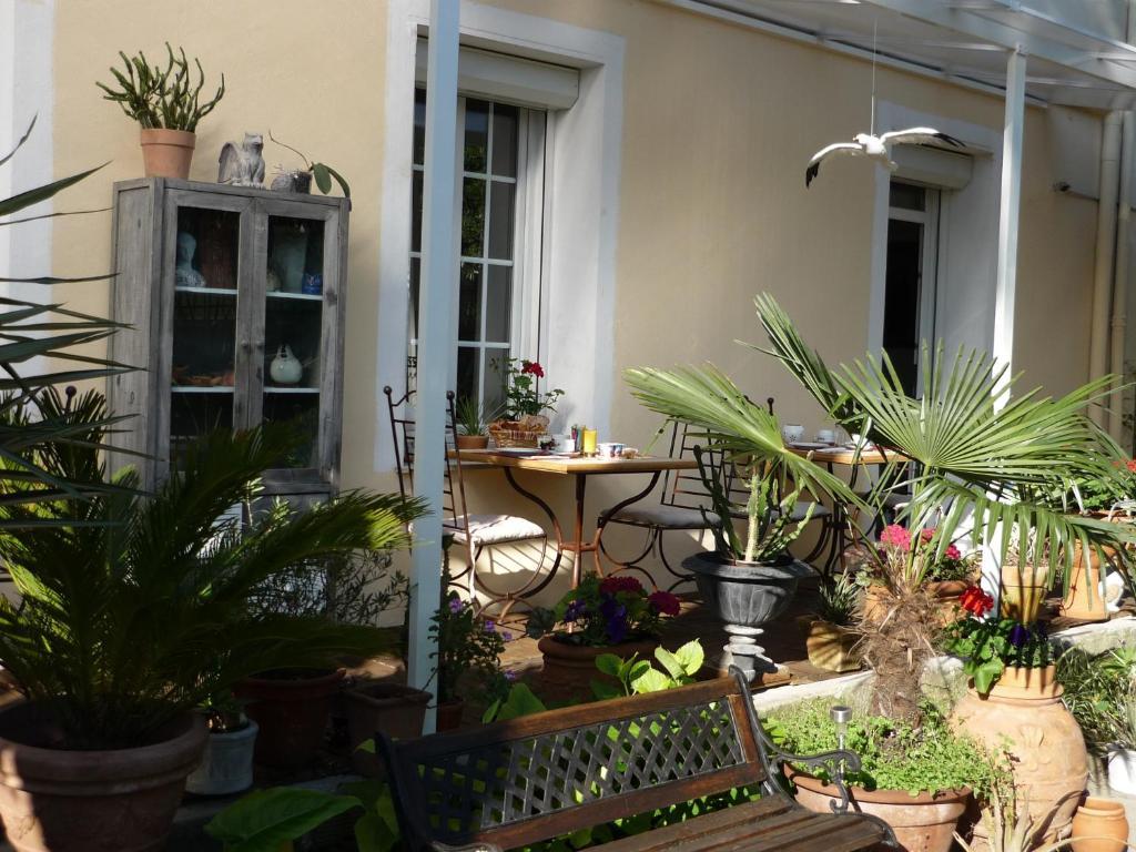Logis Hotel Villa Victorine Niza Exterior foto